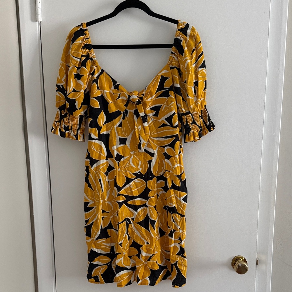 Yellow Floral Puff-Sleeve Women's Dress